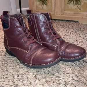 Clarks Size 10